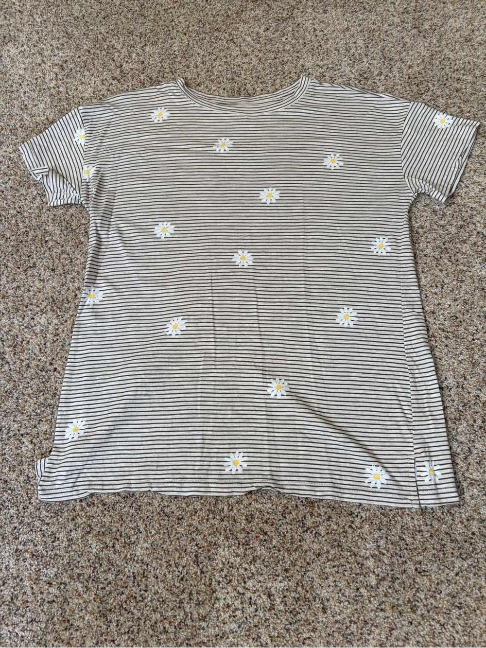Maurice’s Women’s Daisy T-shirt